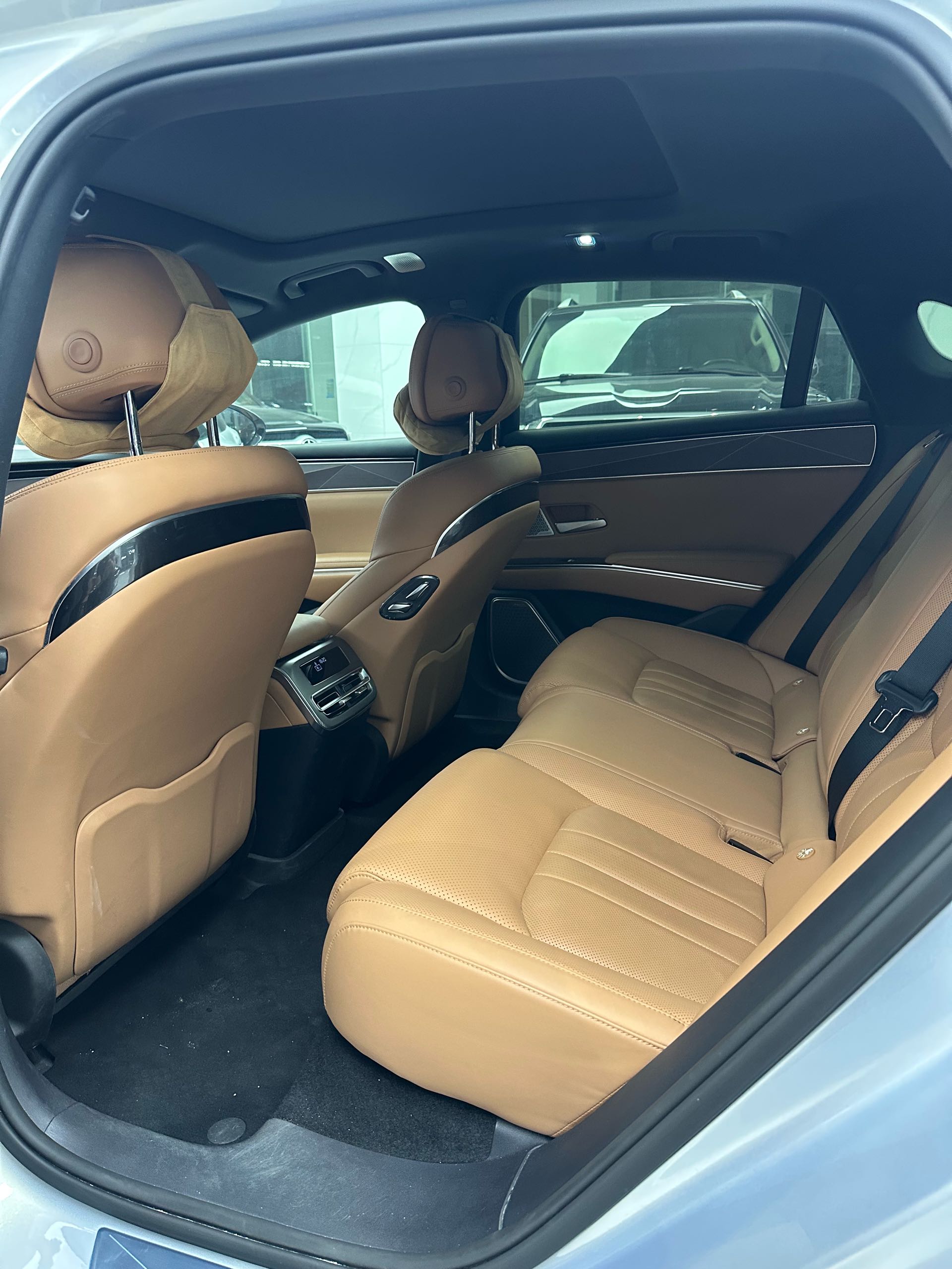 BYD HanL 2025 #4 BYD HanL 2025 imagen de coche #4