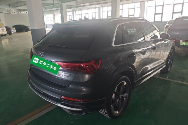Audi Q3 2021 car image #6