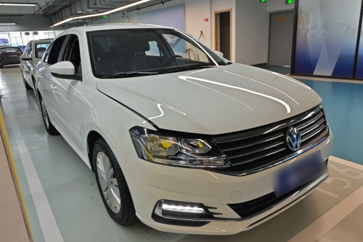Volkswagen Lavida 2023 car image #4