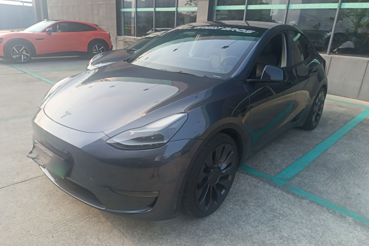 Tesla Model Y 2022 #2 Tesla Model Y 2022 car image #2