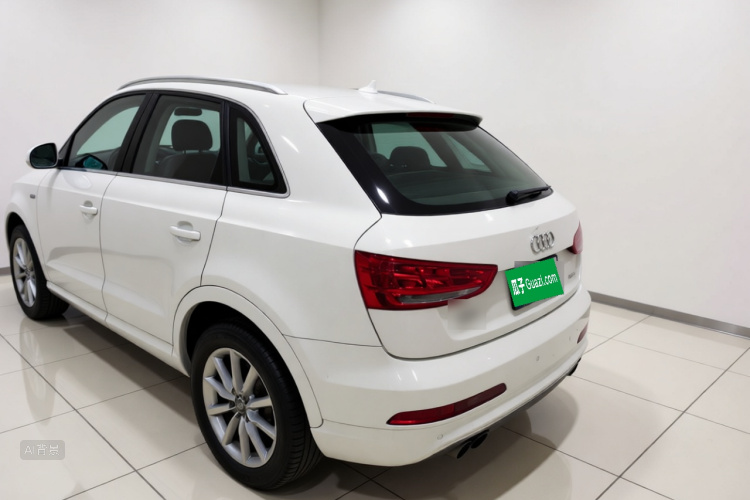 Audi Q3 2015 #5 Audi Q3 2015 car image #5