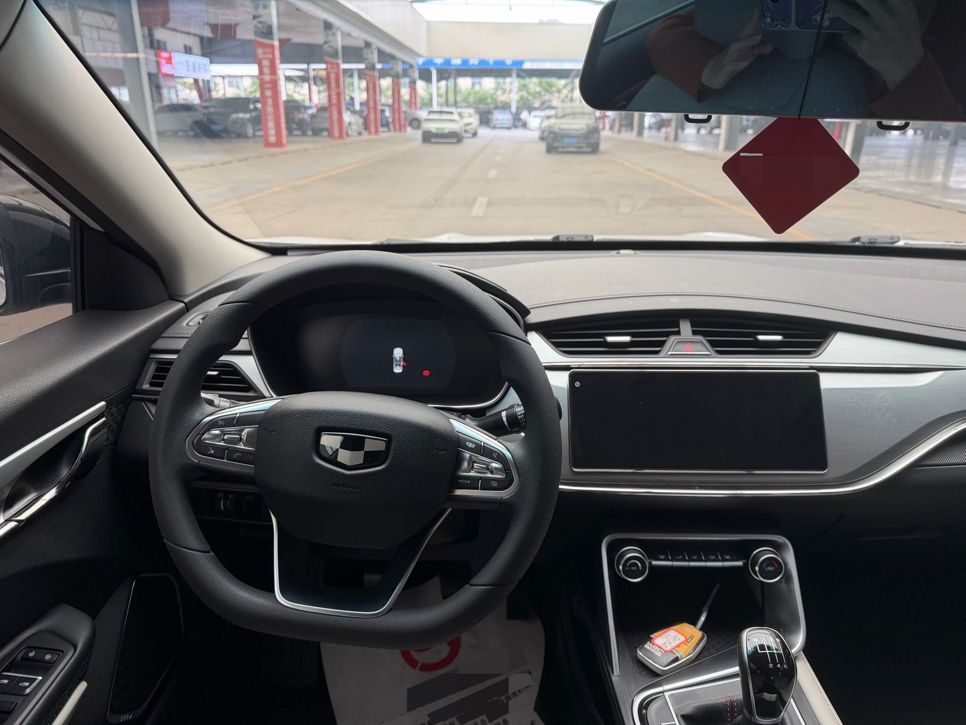 GEELY Binray 2018 car image #6