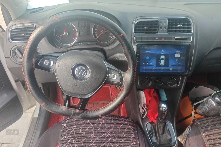 Volkswagen Polo 2016 صورة سيارة #12