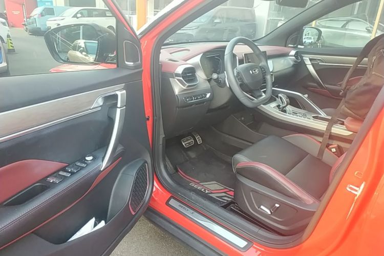 GEELY Coolray 2019 #16 GEELY Coolray 2019 car image #16