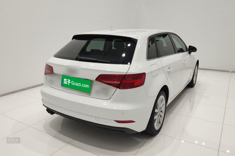 Audi A3 2018 car image #7