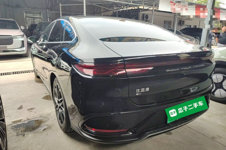 BYD Han 2024 car image #5