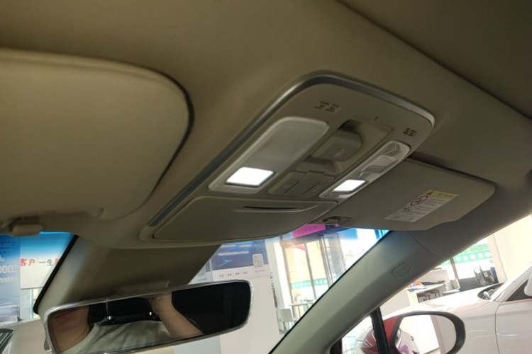 GEELY Emgrand GS 2019 #18 GEELY Emgrand GS 2019 car image #18