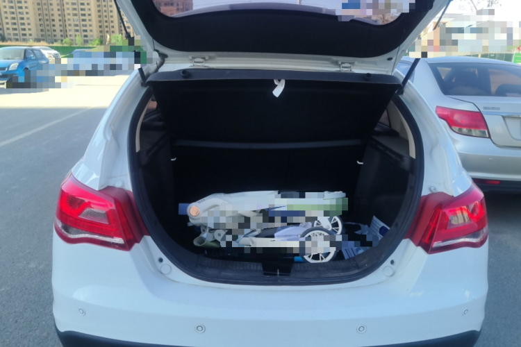 GEELY Emgrand 2017 #17 GEELY Emgrand 2017 car image #17