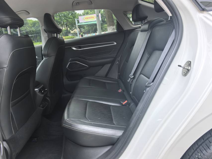 GEELY Emgrand 2024 car image #6