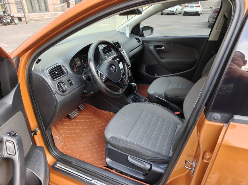 Volkswagen Polo 2014 #4 Volkswagen Polo 2014 car image #4