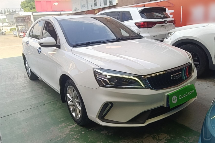 GEELY Emgrand 2021 #4 GEELY Emgrand 2021 car image #4