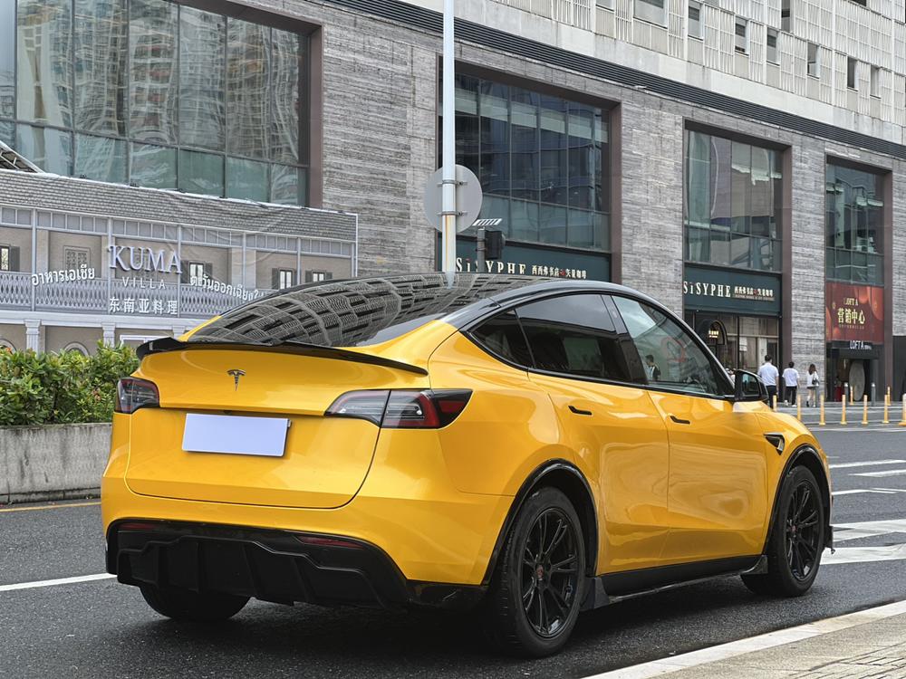 Tesla Model Y 2021 #6 Tesla Model Y 2021 car image #6