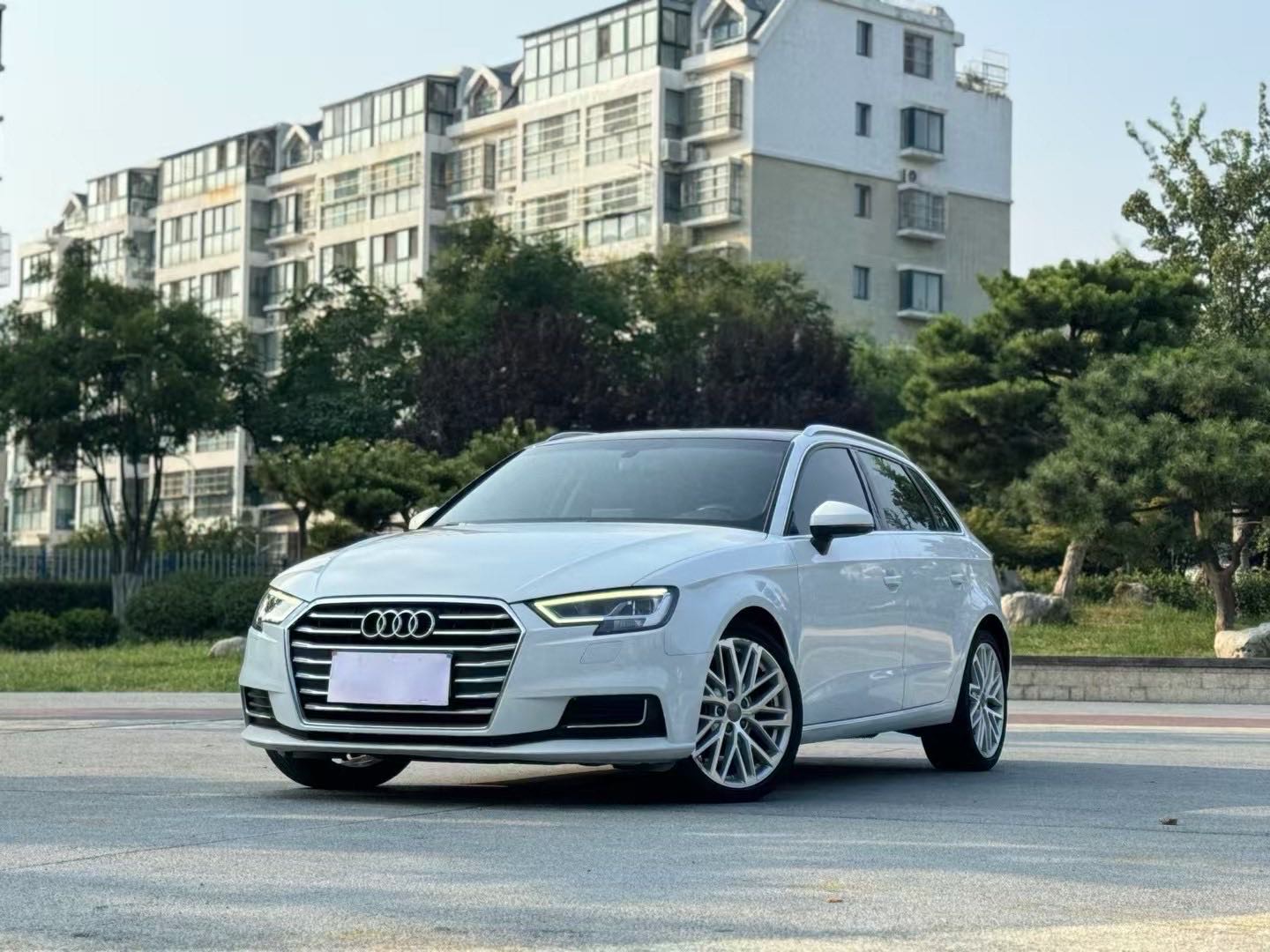 2020 2020 car image
