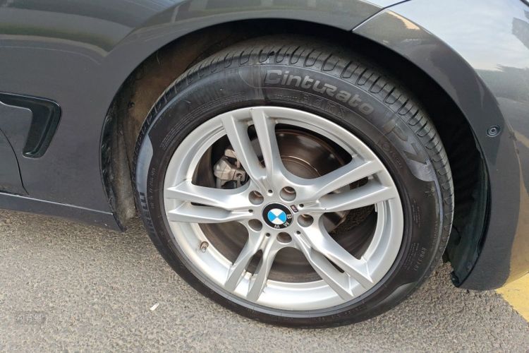 BMW 3 Series GT 2020 car image #9