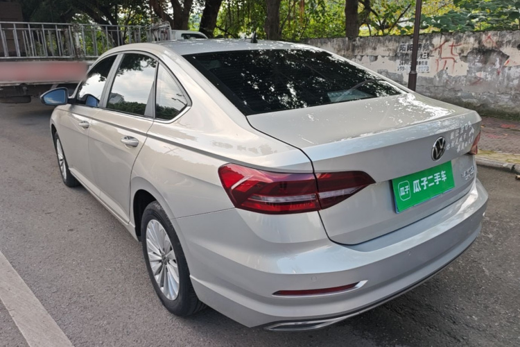 Volkswagen Lavida 2021 صورة سيارة #5