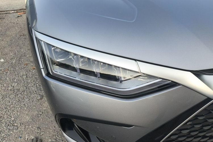 BYD Han 2023 car image #8
