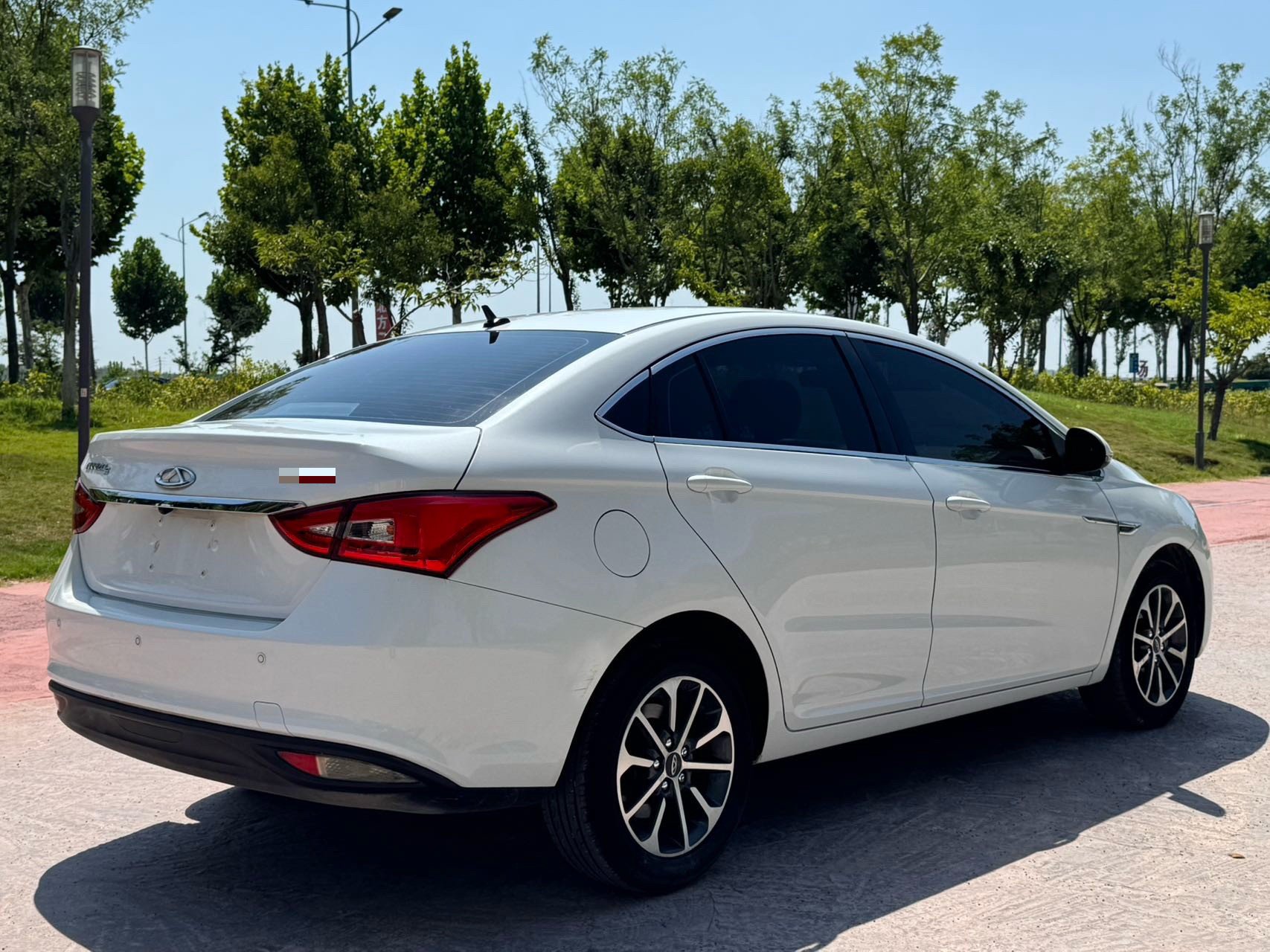 Chery Arrizo 5 2023 car image #4