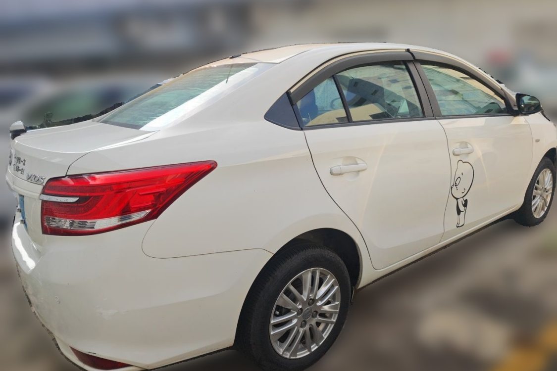 Toyota Vios 2016 immagine di auto #4