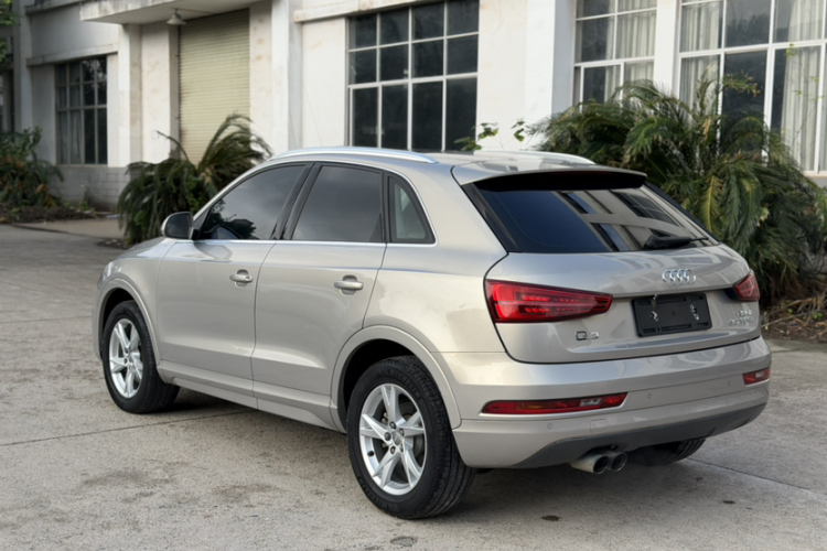 Audi Q3 2018 #6 Audi Q3 2018 car image #6