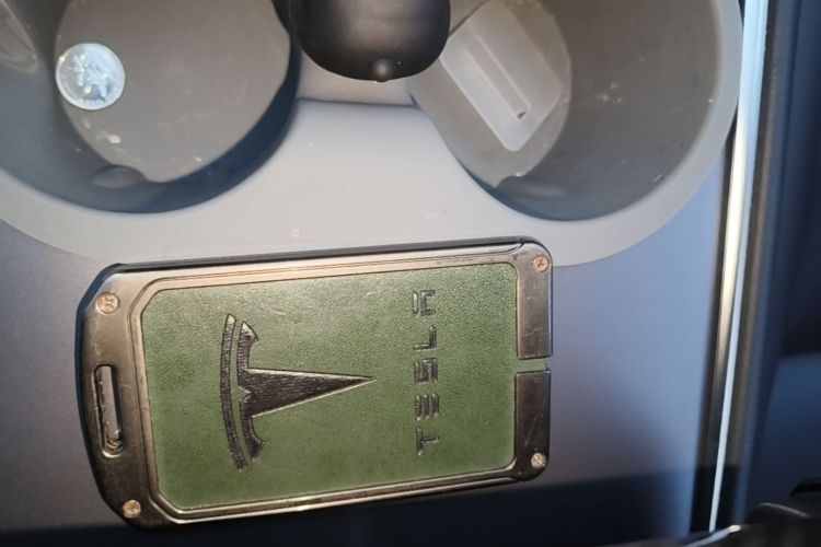 Tesla Model 3 2021 car image #14