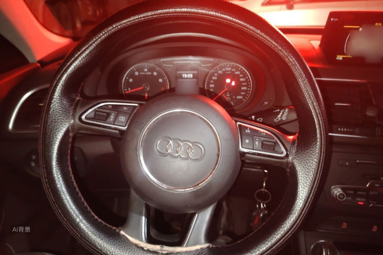 Audi Q3 2018 #12 Audi Q3 2018 car image #12