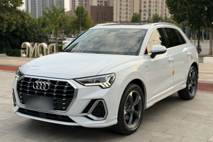 Audi Q3 2020 #2 Audi Q3 2020 car image #2