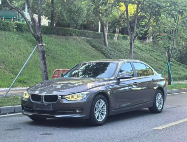 BMW 3 Series 2015 BMW 3 Series 2015 immagine di auto