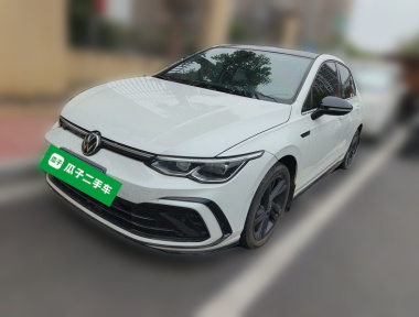 Volkswagen Golf 2023 car image 
