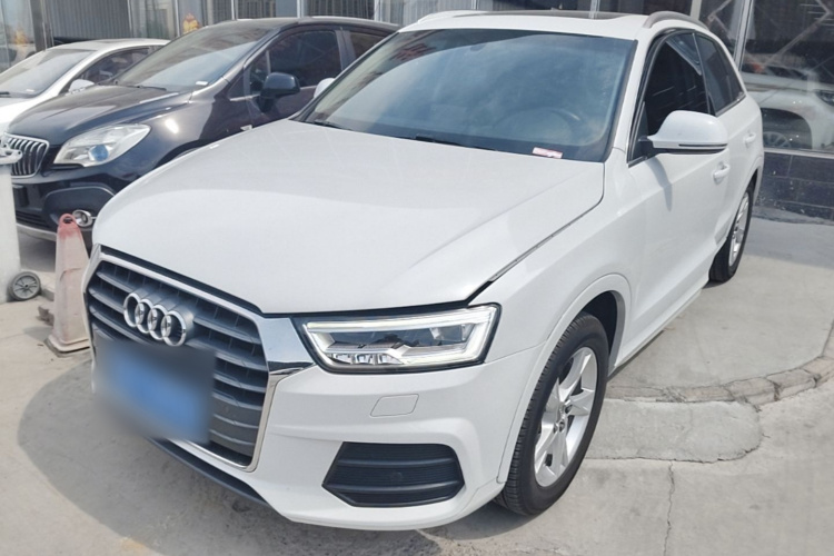 Audi Q3 2018 #2 Audi Q3 2018 car image #2