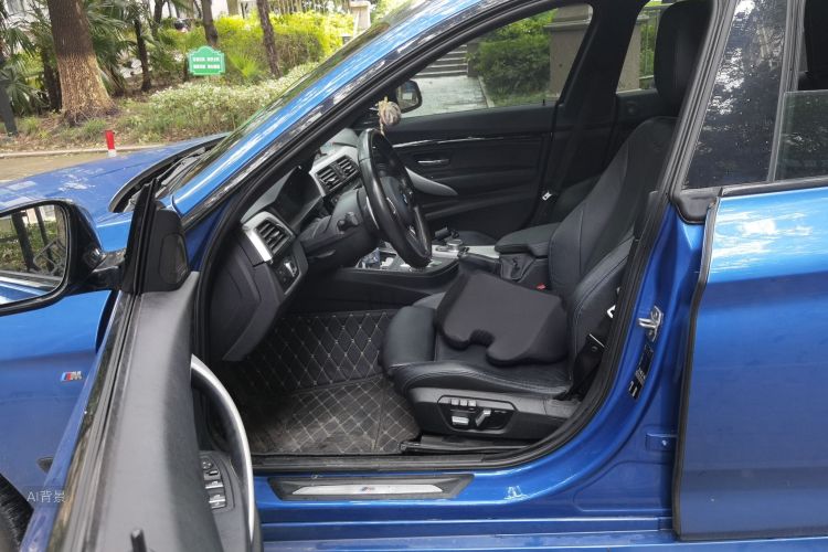 BMW 3 Series GT 2019 #17 BMW 3 Series GT 2019 car image #17