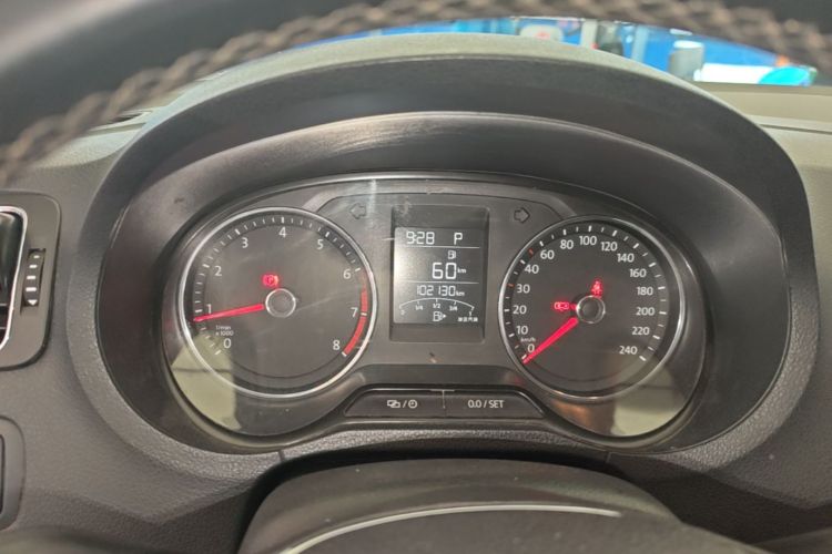 Volkswagen Polo 2016 #12 Volkswagen Polo 2016 car image #12