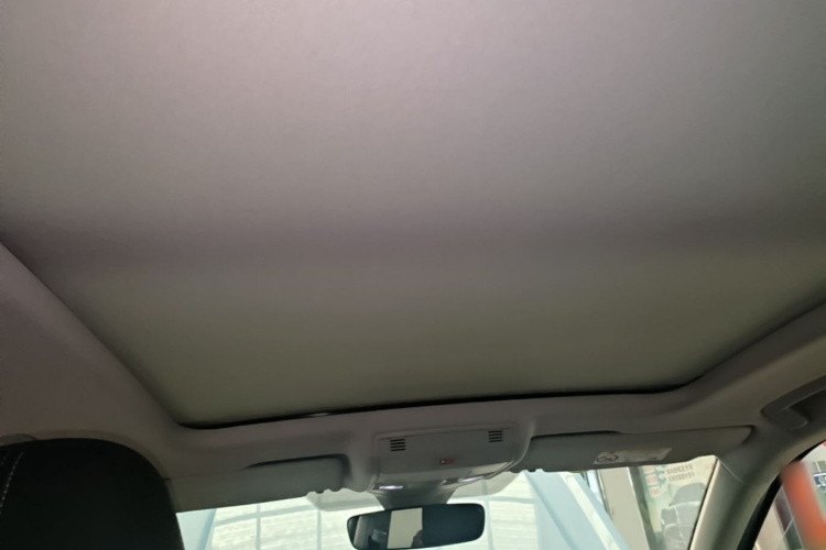 Volkswagen Tharu 2024 car image #18