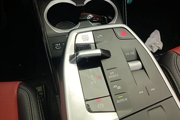 BMW X1 2023 car image #16
