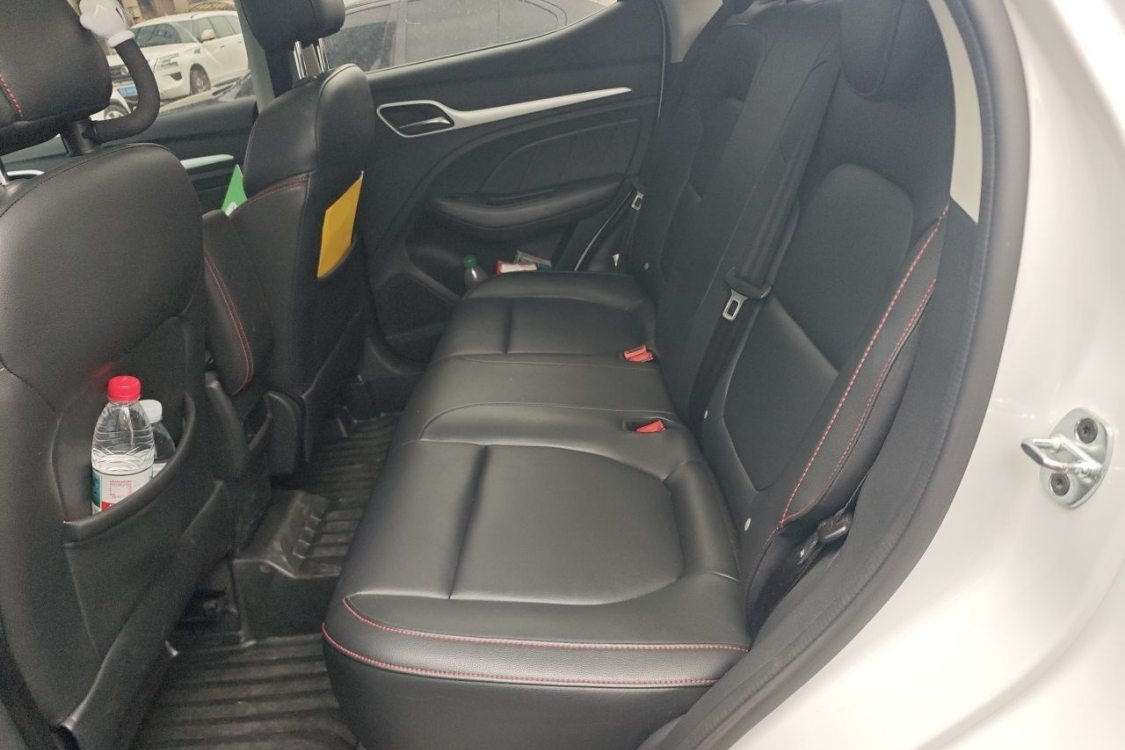 MG ZS 2018 car image #19