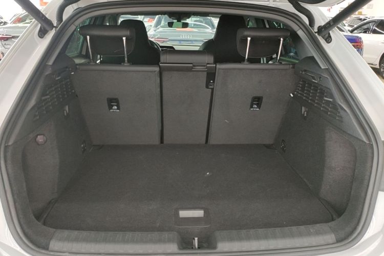 Audi A3 2024 car image #19