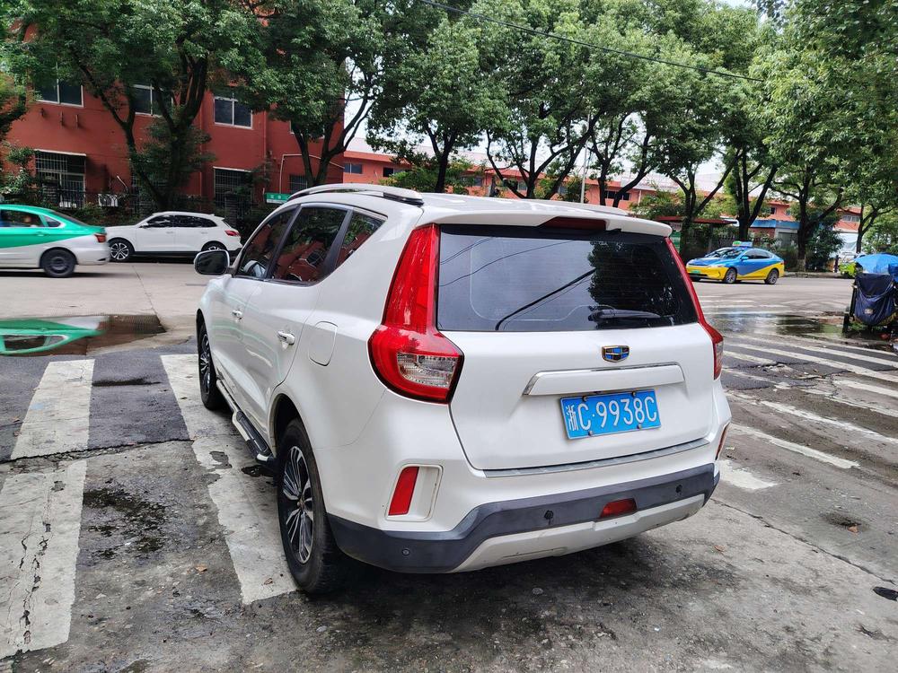 GEELY Vision X6 2016 #5 GEELY Vision X6 2016 immagine di auto #5
