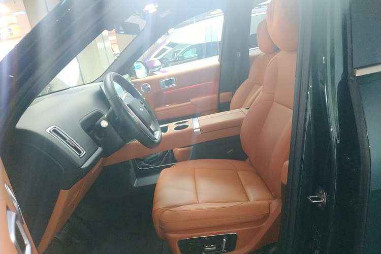 Li L9 2025 image de voiture #15