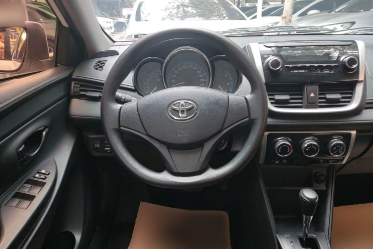 Toyota Vios 2019 #11 Toyota Vios 2019 car image #11