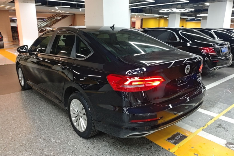 Volkswagen Lavida 2019 #5 Volkswagen Lavida 2019 car image #5