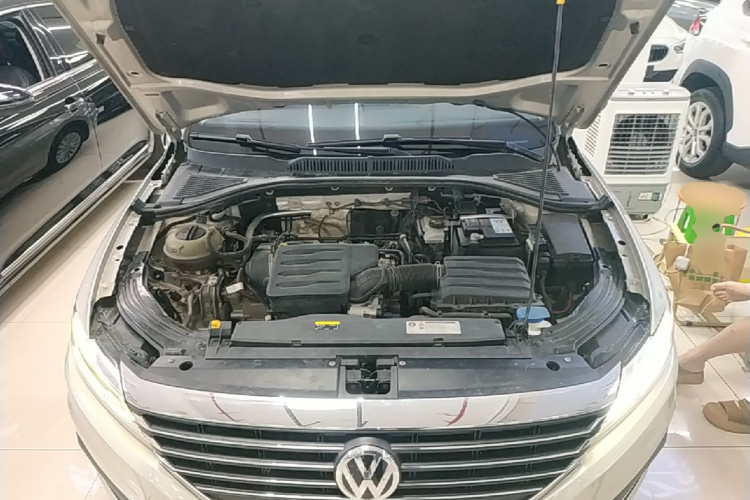 Volkswagen Lavida 2018 car image #20