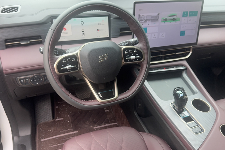 Jetour X90 PRO 2025 #12 Jetour X90 PRO 2025 car image #12
