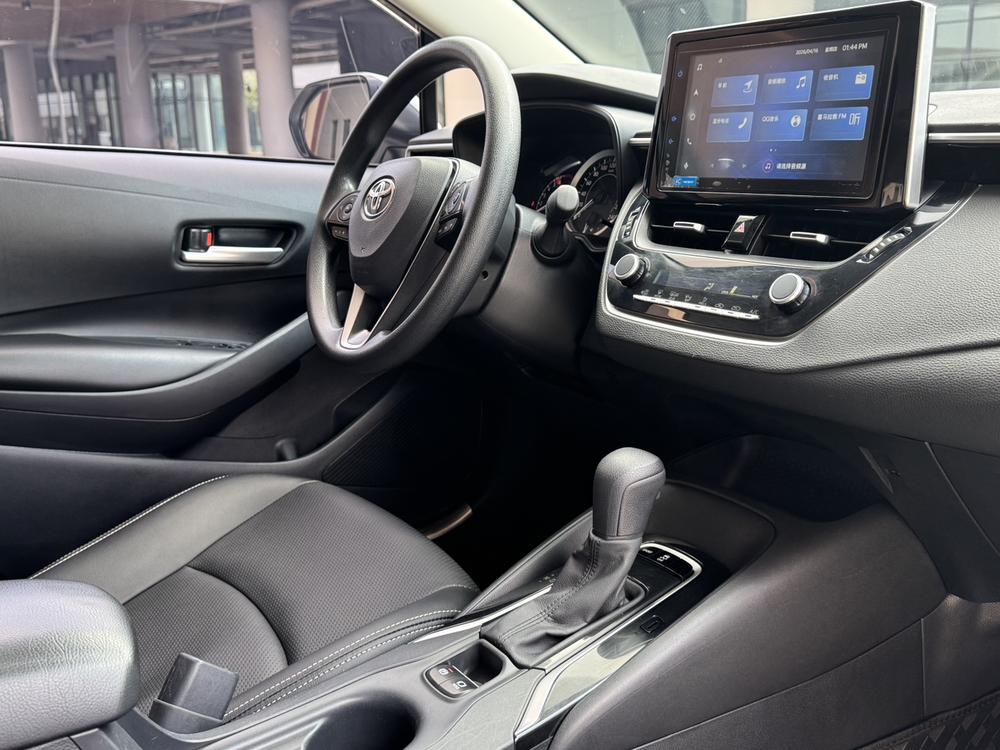 Toyota Corolla 2021 #17 Toyota Corolla 2021 صورة سيارة #17