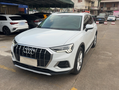 Audi Q3 2022 Audi Q3 2022 car image