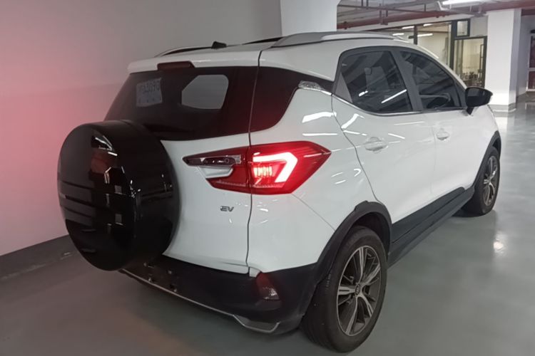 BYD Yuan New Energy 2020 car image #5