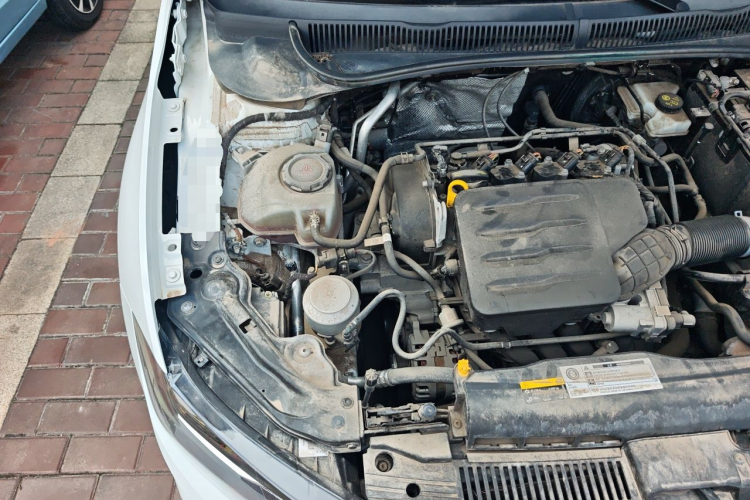 Volkswagen Polo 2023 car image #22