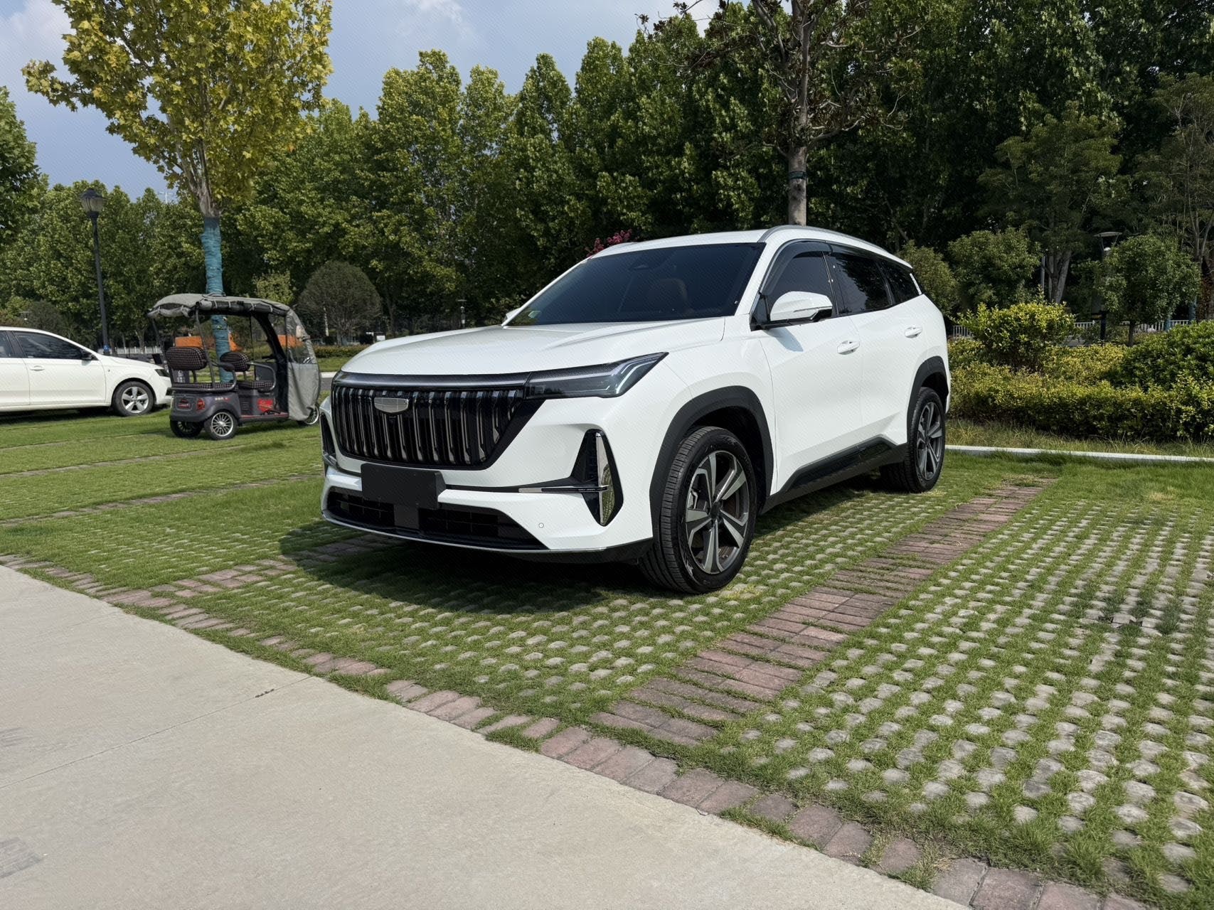GEELY Boyue L 2025 GEELY Boyue L 2025 car image