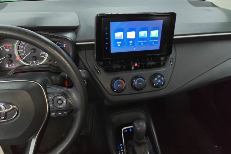 Toyota Corolla 2023 car image #13