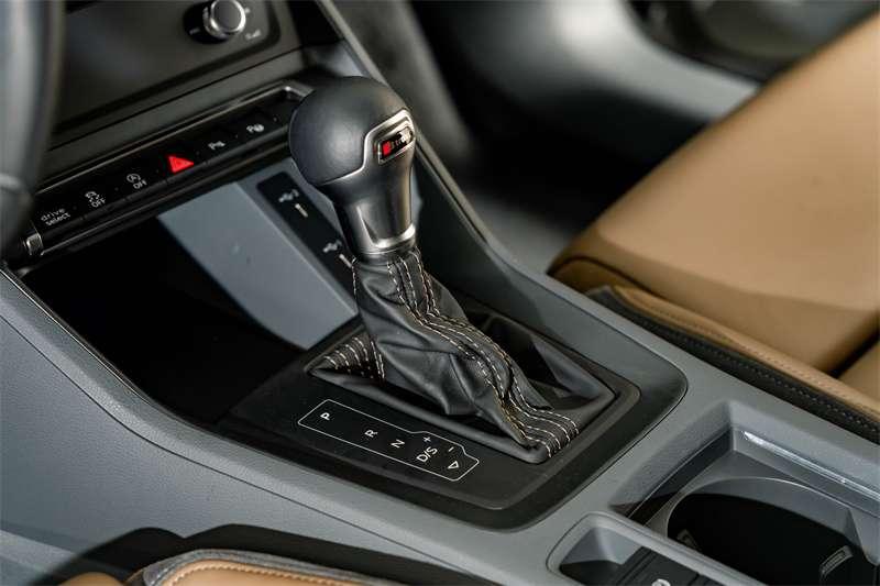 Audi Q3 2023 car image #17