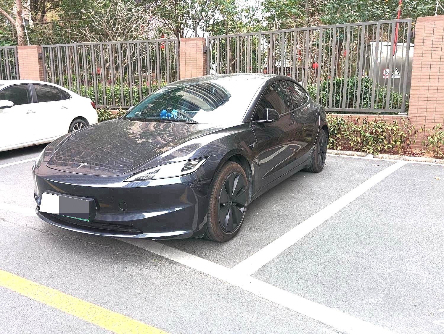2024 2024 car image