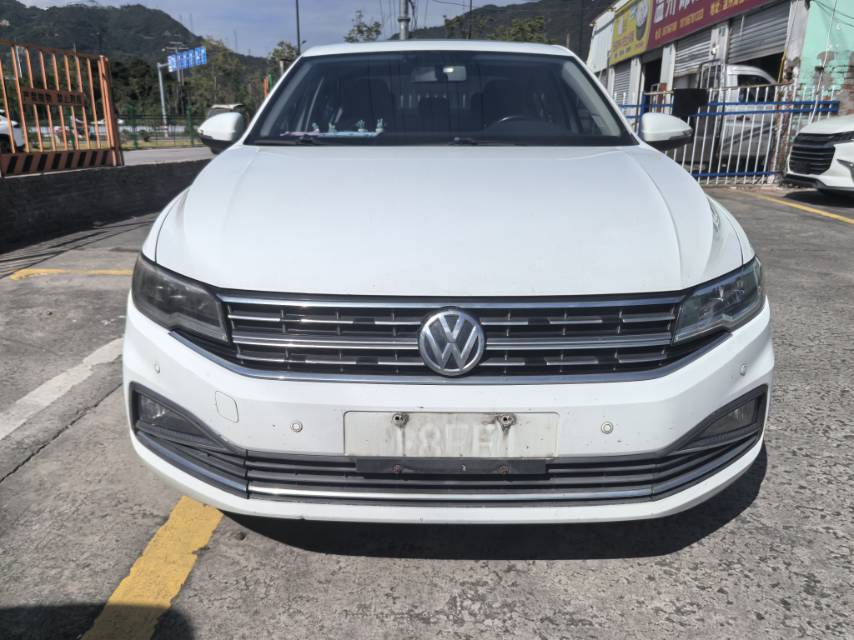 Volkswagen Bora 2019 image de voiture #2
